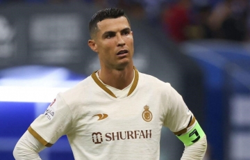 
                Tự quyết rời Al Nassr, Ronaldo sẽ đối mặt án phặt nặng nhất sự nghiệp?
            