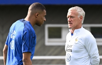 
                HLV Deschamps xác định tương lai của Mbappe giữa tâm bão
            