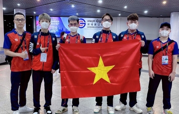 
                Đội tuyển PUBG Mobile đã đặt chân tới Phnom Penh, Campuchia
            