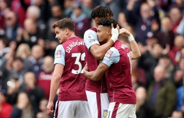 Watkins bừng sáng, Aston Villa quật ngã Newcastle