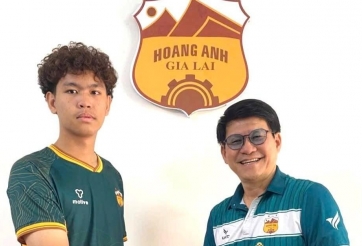 Rộ tin cầu thủ Việt kiều Thái Lan cập bến đại gia V-League