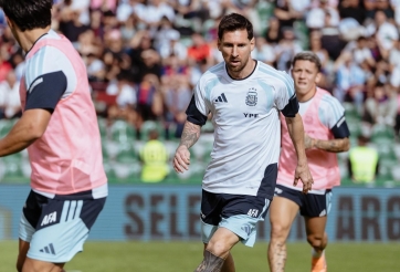 Messi lại chuẩn bị phá vỡ thêm kỷ lục vĩ đại của bóng đá thế giới