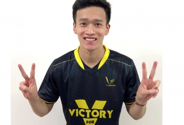 Chung kết AIC 2022: Cầu thủ Hoàng Đức cổ vũ đội tuyển VGM vô địch