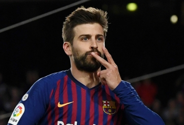 Chơi trò ‘hoa thơm đánh cả cụm’, sao Barca dính thêm ‘phốt cắm sừng’