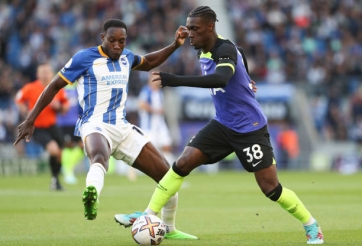 Đôi công rực lửa, Tottenham vất vả hạ Brighton