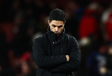 Thần đồng Arsenal ra tín hiệu, Arteta lại đau đầu