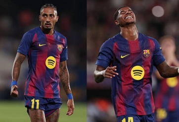 Raphinha phản ứng dữ dội khi Rashford sút ra ngoài khung thành trống