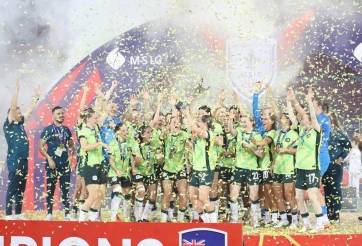 CĐV Australia không ngừng tán dương đội tuyển sau chiến thắng tại AFF Cup