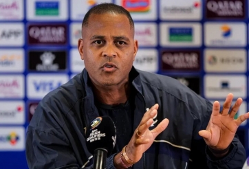 SỐC: HLV Kluivert 2 lần bị loại ở vòng loại World Cup 2026
