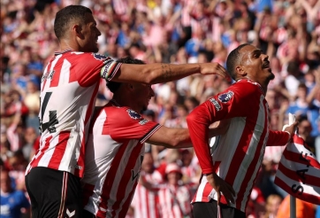 Trực tiếp West Ham vs Sunderland, 19h30 hôm nay 24/1