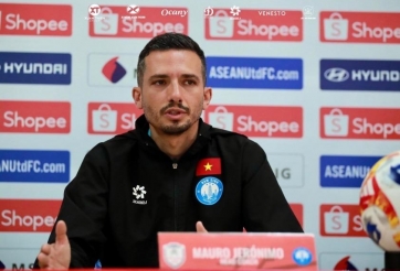 HLV châu Âu nói lời thật lòng sau khi Xuân Son sút hỏng phạt đền