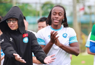 Cầu thủ từng đối đầu Mbappe chính thức được thi đấu tại V-League