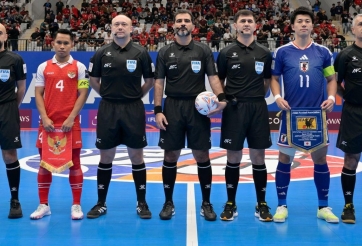 Đội trưởng Indonesia vỡ òa cảm xúc sau chiến thắng lịch sử trước Nhật Bản