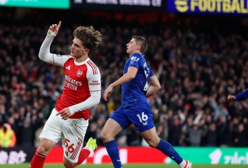 Thiên tài 16 tuổi ghi bàn lịch sử, Arteta nói điều bất ngờ