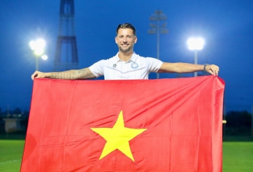 Ngôi sao từng theo kèm Ronaldo có cơ hội đối đầu Hoàng Đức, Tiến Linh