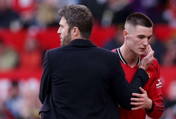 'Muốn vô địch MU phải có tiền đạo đẳng cấp hơn Sesko'