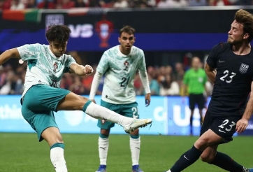 Chưa cần Ronaldo, Bồ Đào Nha dễ dàng thắng Mỹ