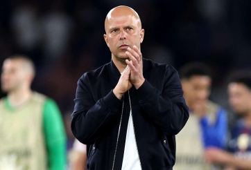 HLV Arne Slot chỉ thẳng nguyên nhân Liverpool sa sút