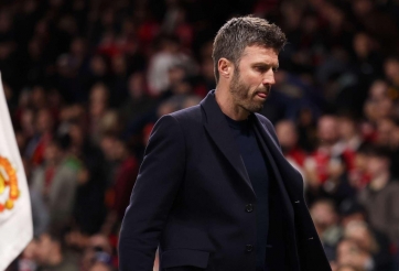 MU chỉ có '1 trung vệ' để đối đầu Chelsea