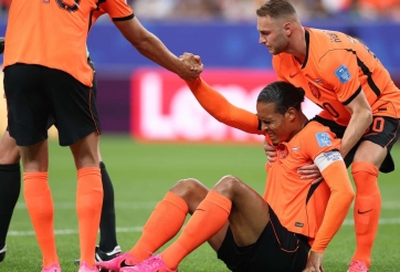 Van Dijk: 'Tôi không còn cảm giác ở chân sau cú va chạm đó'