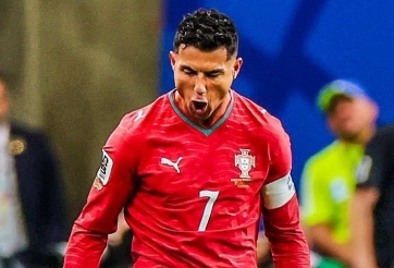 CHÍNH THỨC: Vượt Messi, Ronaldo đi vào lịch sử World Cup