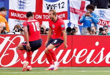 'Harry Kane là cầu thủ vĩ đại nhất lịch sử tuyển Anh'