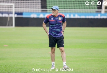 HLV châu Âu tự tin Lào có thể tạo bất ngờ trước Thái Lan