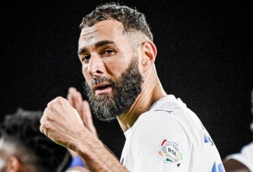 CHÍNH THỨC: QBV châu Âu chia tay CLB đối thủ của Ronaldo