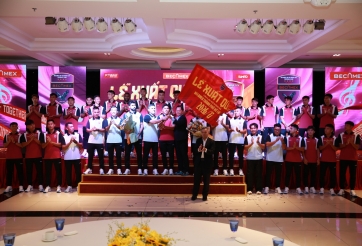 Cựu vương V.League công khai mục tiêu trở lại sau một mùa xuống hạng