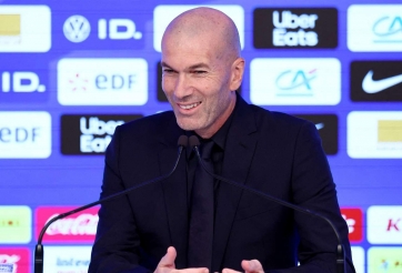 Zidane thay máu tuyển Pháp ngay trước trận ra mắt