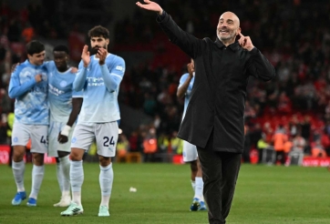 Thắng đậm Liverpool, HLV Man City gửi thông điệp cứng rắn giữa bão chỉ trích