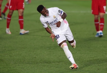 Liverpool 'tắt điện' trước Real Madrid