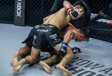 Christian Lee 'giã đối thủ như giã gạo', bảo vệ đai vô địch ONE Championship