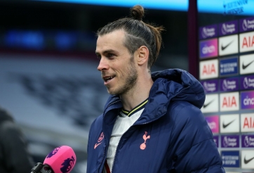 Bale 'đá xoáy' Mourinho