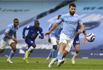 Aguero xin lỗi vì quả penalty thảm họa