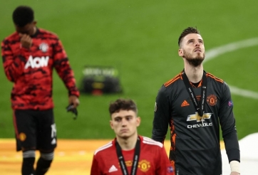 Nửa thập kỷ không cản được penalty, De Gea báo hại MU