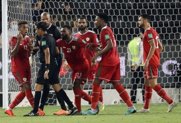 Trọng tài thiên vị chủ nhà, mở cơ hội đi tiếp cho Việt Nam ở VL World Cup 2022