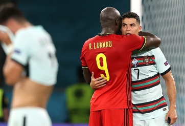 UEFA chính thức loại Ronaldo khỏi đội hình tiêu biểu Euro 2021