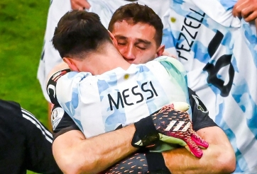 Cựu sao Arsenal nguyện chết vì Messi