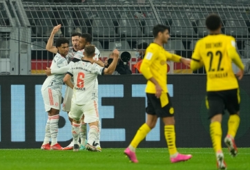 Lewandowski lập cú đúp, Bayern hạ Dortmund để giành danh hiệu đầu tiên