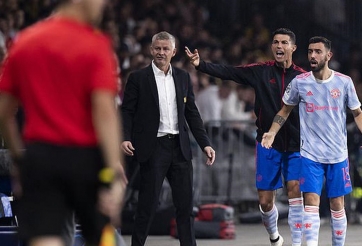 MU sẽ sa thải Solskjaer, chọn Ronaldo làm tân HLV trưởng?