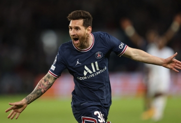 Màn trình diễn đỉnh cao của Messi trước Man United tại Champions League