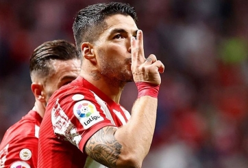 Suarez tỏa sáng, Atletico đẩy Barca chìm sâu vào khủng hoảng