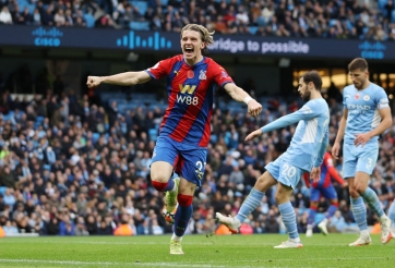 Người Chelsea khiến Man City 'phơi áo' tại Etihad