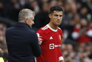 Dấu hiệu Ronaldo sẽ thay thế Solskjaer dẫn dắt MU