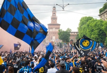 Cổ động viên Inter Milan 'ăn mừng sớm' dù chung kết C1 chưa bắt đầu