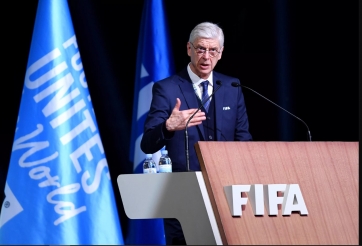 FIFA thử nghiệm luật việt vị mới: Bước ngoặt của lịch sử