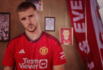 Nhận số áo huyền thoại, Mason Mount có hành động khiến fan MU 'phát sốt'