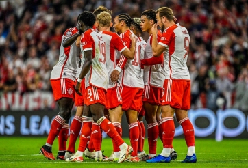 Thắng thuyết phục MU, tiền đạo số 1 Bayern đi vào lịch sử Champions League