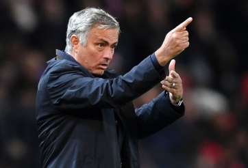 Tuyên bố của Jose Mourinho so sánh Ronaldo và Messi tạo cơn sốt